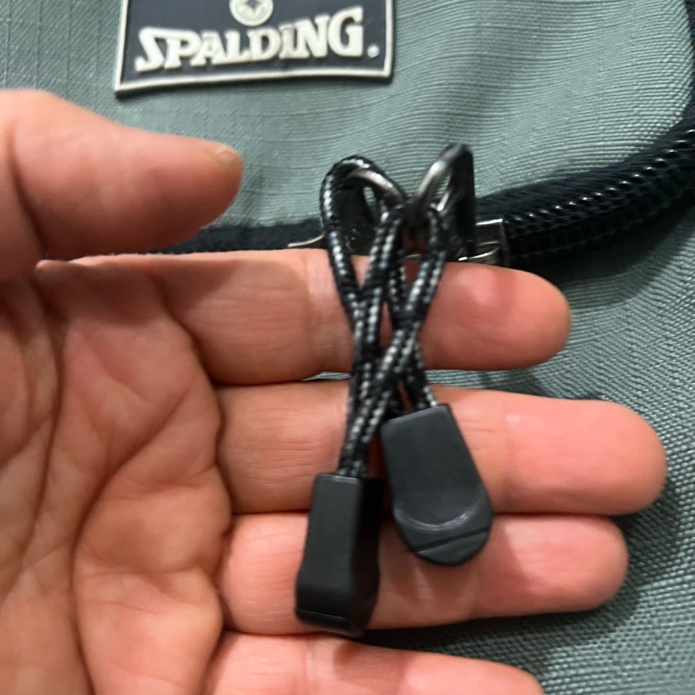 Spalding Black and Gray Athletic rolling Backpack.perfect for travel - Picture 2 of 8